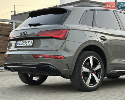 Сірий Ауді Ку 5, об'ємом двигуна 2 л та пробігом 18 тис. км за 35999 $, фото 29 на Automoto.ua