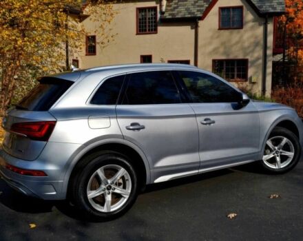 Сірий Ауді Ку 5, об'ємом двигуна 2 л та пробігом 29 тис. км за 15600 $, фото 3 на Automoto.ua