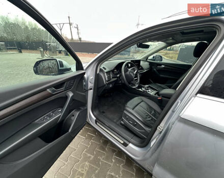 Серый Ауди Ку 5, объемом двигателя 1.98 л и пробегом 65 тыс. км за 38000 $, фото 8 на Automoto.ua