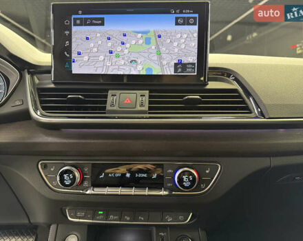 Сірий Ауді Ку 5, об'ємом двигуна 1.98 л та пробігом 1 тис. км за 59500 $, фото 32 на Automoto.ua