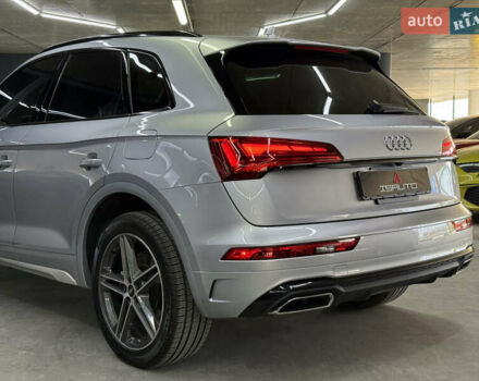 Сірий Ауді Ку 5, об'ємом двигуна 1.98 л та пробігом 5 тис. км за 54000 $, фото 12 на Automoto.ua