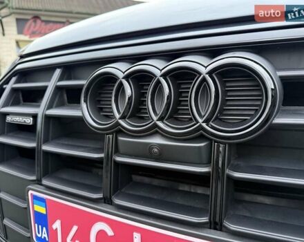 Серый Ауди Ку 5, объемом двигателя 1.98 л и пробегом 9 тыс. км за 39700 $, фото 4 на Automoto.ua