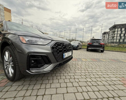 Сірий Ауді Ку 5, об'ємом двигуна 1.98 л та пробігом 12 тис. км за 58100 $, фото 32 на Automoto.ua