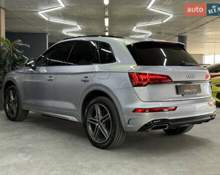 Сірий Ауді Ку 5, об'ємом двигуна 1.98 л та пробігом 5 тис. км за 54000 $, фото 10 на Automoto.ua