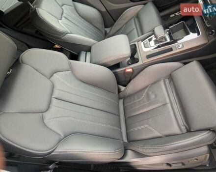 Сірий Ауді Ку 5, об'ємом двигуна 1.98 л та пробігом 15 тис. км за 37500 $, фото 9 на Automoto.ua