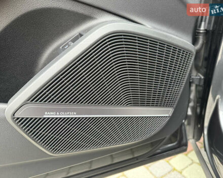 Сірий Ауді Ку 5, об'ємом двигуна 1.98 л та пробігом 12 тис. км за 58100 $, фото 51 на Automoto.ua