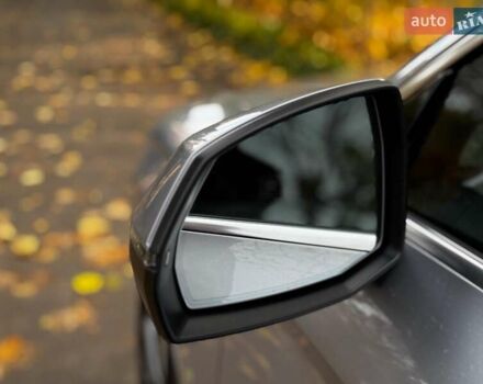 Серый Ауди Ку 5, объемом двигателя 2 л и пробегом 35 тыс. км за 41490 $, фото 18 на Automoto.ua