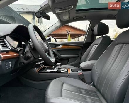 Серый Ауди Ку 5, объемом двигателя 1.98 л и пробегом 9 тыс. км за 39700 $, фото 20 на Automoto.ua