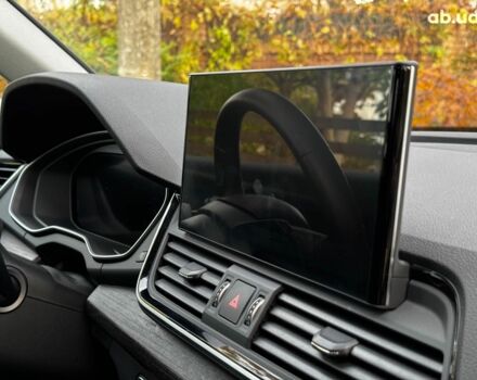 Серый Ауди Ку 5, объемом двигателя 2 л и пробегом 35 тыс. км за 41490 $, фото 39 на Automoto.ua