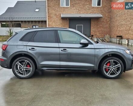 Серый Ауди Ку 5, объемом двигателя 1.98 л и пробегом 2 тыс. км за 57000 $, фото 3 на Automoto.ua