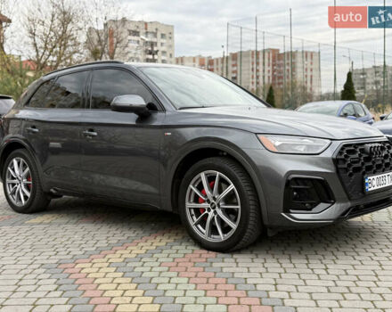 Сірий Ауді Ку 5, об'ємом двигуна 1.98 л та пробігом 12 тис. км за 58100 $, фото 5 на Automoto.ua