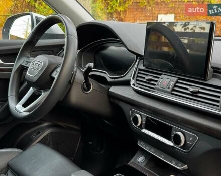 Серый Ауди Ку 5, объемом двигателя 2 л и пробегом 35 тыс. км за 41490 $, фото 37 на Automoto.ua