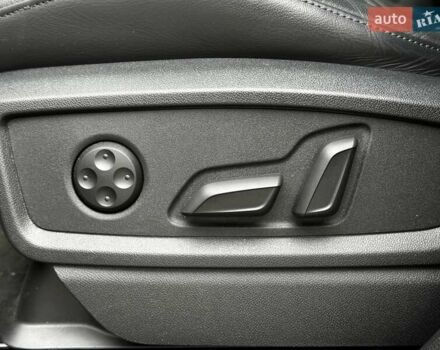 Серый Ауди Ку 5, объемом двигателя 1.98 л и пробегом 14 тыс. км за 57999 $, фото 25 на Automoto.ua