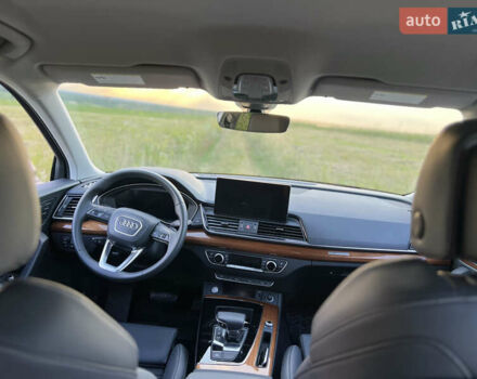 Серый Ауди Ку 5, объемом двигателя 1.98 л и пробегом 3 тыс. км за 52900 $, фото 11 на Automoto.ua