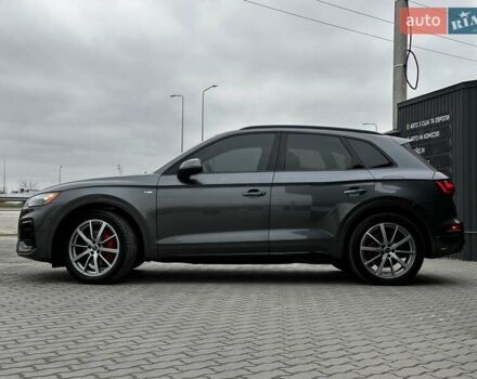 Серый Ауди Ку 5, объемом двигателя 1.98 л и пробегом 14 тыс. км за 57999 $, фото 9 на Automoto.ua