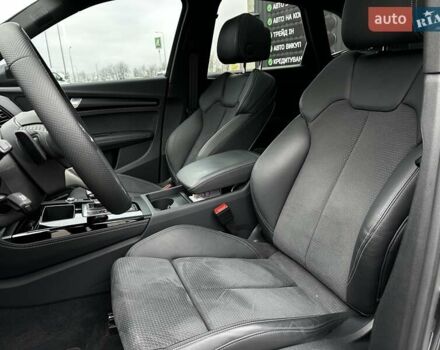 Серый Ауди Ку 5, объемом двигателя 1.98 л и пробегом 14 тыс. км за 57999 $, фото 26 на Automoto.ua