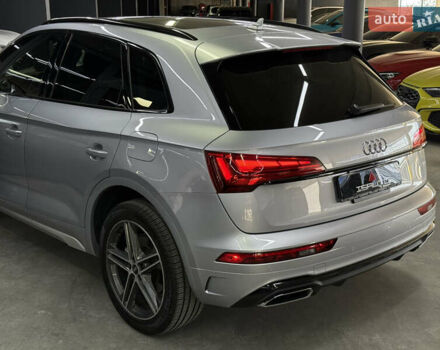 Сірий Ауді Ку 5, об'ємом двигуна 1.98 л та пробігом 5 тис. км за 54000 $, фото 11 на Automoto.ua