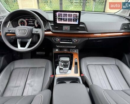 Серый Ауди Ку 5, объемом двигателя 1.98 л и пробегом 9 тыс. км за 39700 $, фото 18 на Automoto.ua