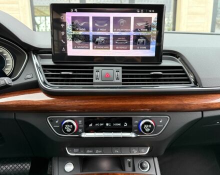 Серый Ауди Ку 5, объемом двигателя 2 л и пробегом 9 тыс. км за 39700 $, фото 17 на Automoto.ua