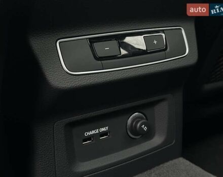 Серый Ауди Ку 5, объемом двигателя 1.98 л и пробегом 14 тыс. км за 57999 $, фото 41 на Automoto.ua