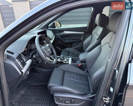 Серый Ауди Ку 5, объемом двигателя 1.98 л и пробегом 12 тыс. км за 46000 $, фото 10 на Automoto.ua