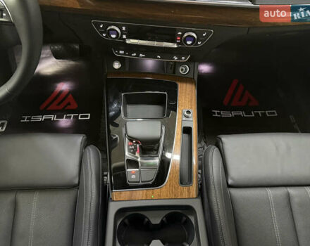 Сірий Ауді Ку 5, об'ємом двигуна 1.98 л та пробігом 5 тис. км за 54000 $, фото 27 на Automoto.ua