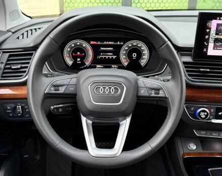 Серый Ауди Ку 5, объемом двигателя 2 л и пробегом 9 тыс. км за 39700 $, фото 15 на Automoto.ua