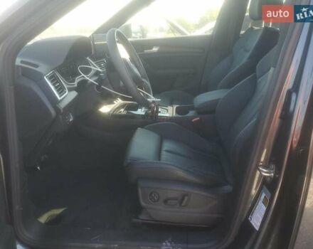 Серый Ауди Ку 5, объемом двигателя 1.98 л и пробегом 5 тыс. км за 27000 $, фото 6 на Automoto.ua