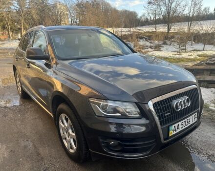 Серый Ауди Ку 5, объемом двигателя 2 л и пробегом 188 тыс. км за 10500 $, фото 1 на Automoto.ua