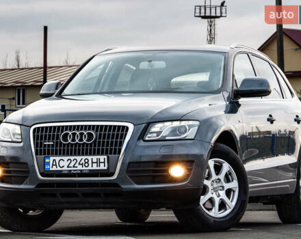 Серый Ауди Ку 5, объемом двигателя 1.98 л и пробегом 345 тыс. км за 14000 $, фото 1 на Automoto.ua