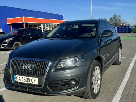 Серый Ауди Ку 5, объемом двигателя 2 л и пробегом 136 тыс. км за 17200 $, фото 1 на Automoto.ua