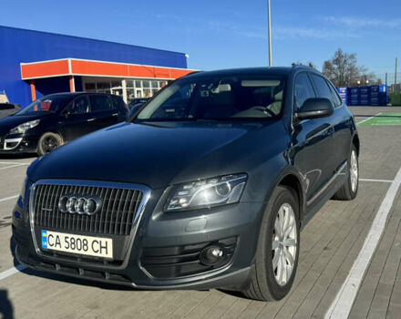 Сірий Ауді Ку 5, об'ємом двигуна 2 л та пробігом 136 тис. км за 17200 $, фото 1 на Automoto.ua