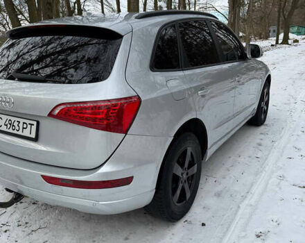 Серый Ауди Ку 5, объемом двигателя 2 л и пробегом 223 тыс. км за 13300 $, фото 1 на Automoto.ua