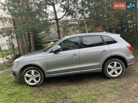 Серый Ауди Ку 5, объемом двигателя 2 л и пробегом 183 тыс. км за 12800 $, фото 1 на Automoto.ua