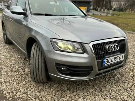 Серый Ауди Ку 5, объемом двигателя 1.98 л и пробегом 256 тыс. км за 12500 $, фото 1 на Automoto.ua
