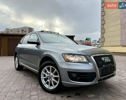 Серый Ауди Ку 5, объемом двигателя 1.98 л и пробегом 213 тыс. км за 9650 $, фото 1 на Automoto.ua