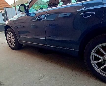 Сірий Ауді Ку 5, об'ємом двигуна 2 л та пробігом 140 тис. км за 10500 $, фото 1 на Automoto.ua