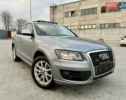 Сірий Ауді Ку 5, об'ємом двигуна 2 л та пробігом 211 тис. км за 9650 $, фото 1 на Automoto.ua