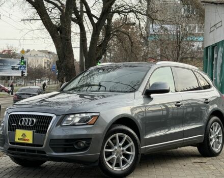 Серый Ауди Ку 5, объемом двигателя 2 л и пробегом 263 тыс. км за 12500 $, фото 1 на Automoto.ua