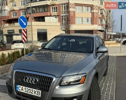 Серый Ауди Ку 5, объемом двигателя 1.98 л и пробегом 310 тыс. км за 13200 $, фото 1 на Automoto.ua