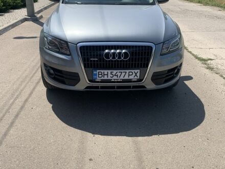 Ауди Ку 5 2011 в Подольск (Котовск) на Automoto.ua Серый Ауди Ку 5, объемом двигателя 2 л и пробегом 3 тыс. км за 18000 $, фото 1 на Automoto.ua