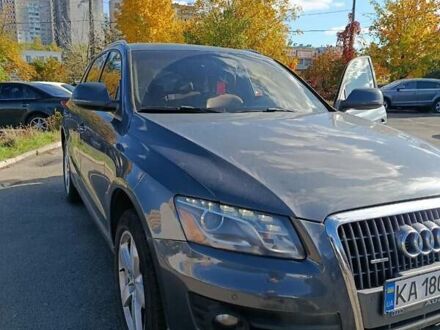 Серый Ауди Ку 5, объемом двигателя 1.98 л и пробегом 211 тыс. км за 13199 $, фото 1 на Automoto.ua