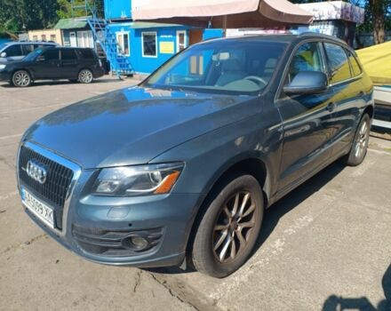 Сірий Ауді Ку 5, об'ємом двигуна 2 л та пробігом 190 тис. км за 6900 $, фото 1 на Automoto.ua