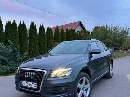 Серый Ауди Ку 5, объемом двигателя 1.98 л и пробегом 267 тыс. км за 10700 $, фото 1 на Automoto.ua