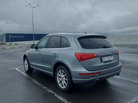 Сірий Ауді Ку 5, об'ємом двигуна 2 л та пробігом 216 тис. км за 10500 $, фото 1 на Automoto.ua