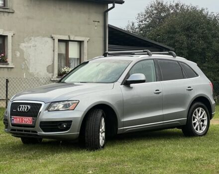 Сірий Ауді Ку 5, об'ємом двигуна 2 л та пробігом 250 тис. км за 9900 $, фото 1 на Automoto.ua