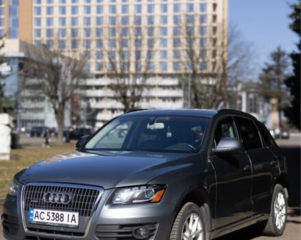 Серый Ауди Ку 5, объемом двигателя 2 л и пробегом 171 тыс. км за 12700 $, фото 1 на Automoto.ua