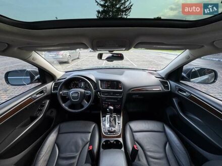 Ауди Ку 5 2012 в Луцке на Automoto.ua Серый Ауди Ку 5, объемом двигателя 2 л и пробегом 127 тыс. км за 12499 $, фото 1 на Automoto.ua