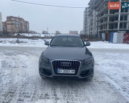 Серый Ауди Ку 5, объемом двигателя 1.98 л и пробегом 244 тыс. км за 12500 $, фото 1 на Automoto.ua