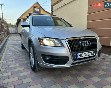 Сірий Ауді Ку 5, об'ємом двигуна 2 л та пробігом 205 тис. км за 14500 $, фото 1 на Automoto.ua